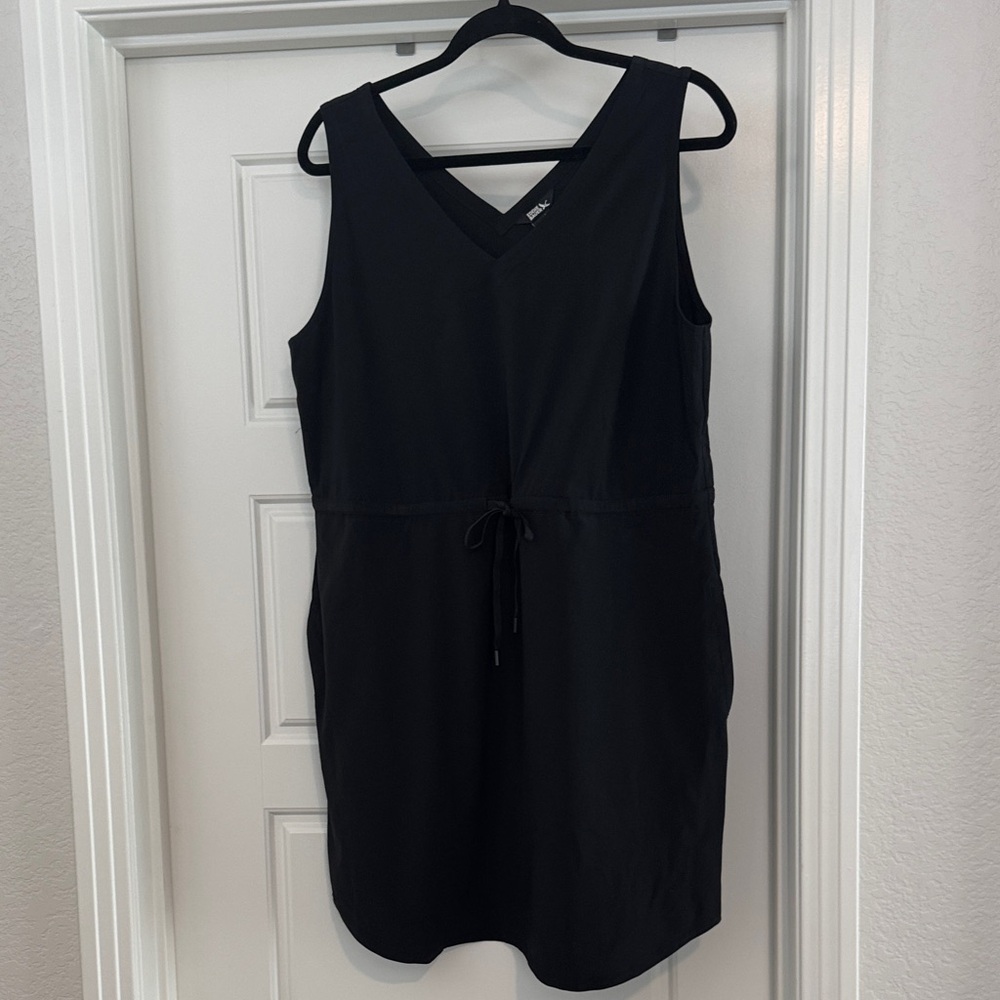 Eddie Bauer Black Women's mini dress with drawstring waist and side pockets